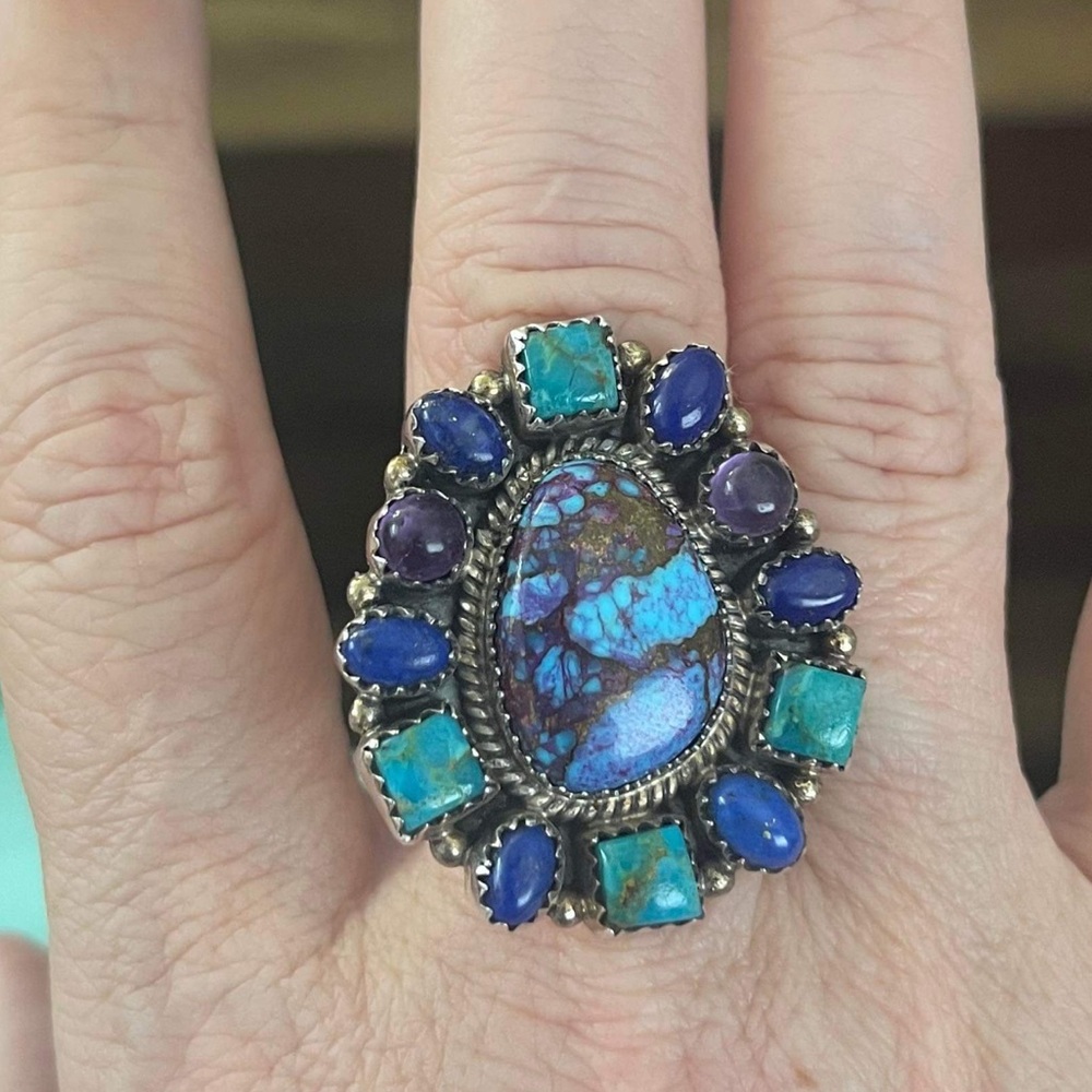 Adjustable ring